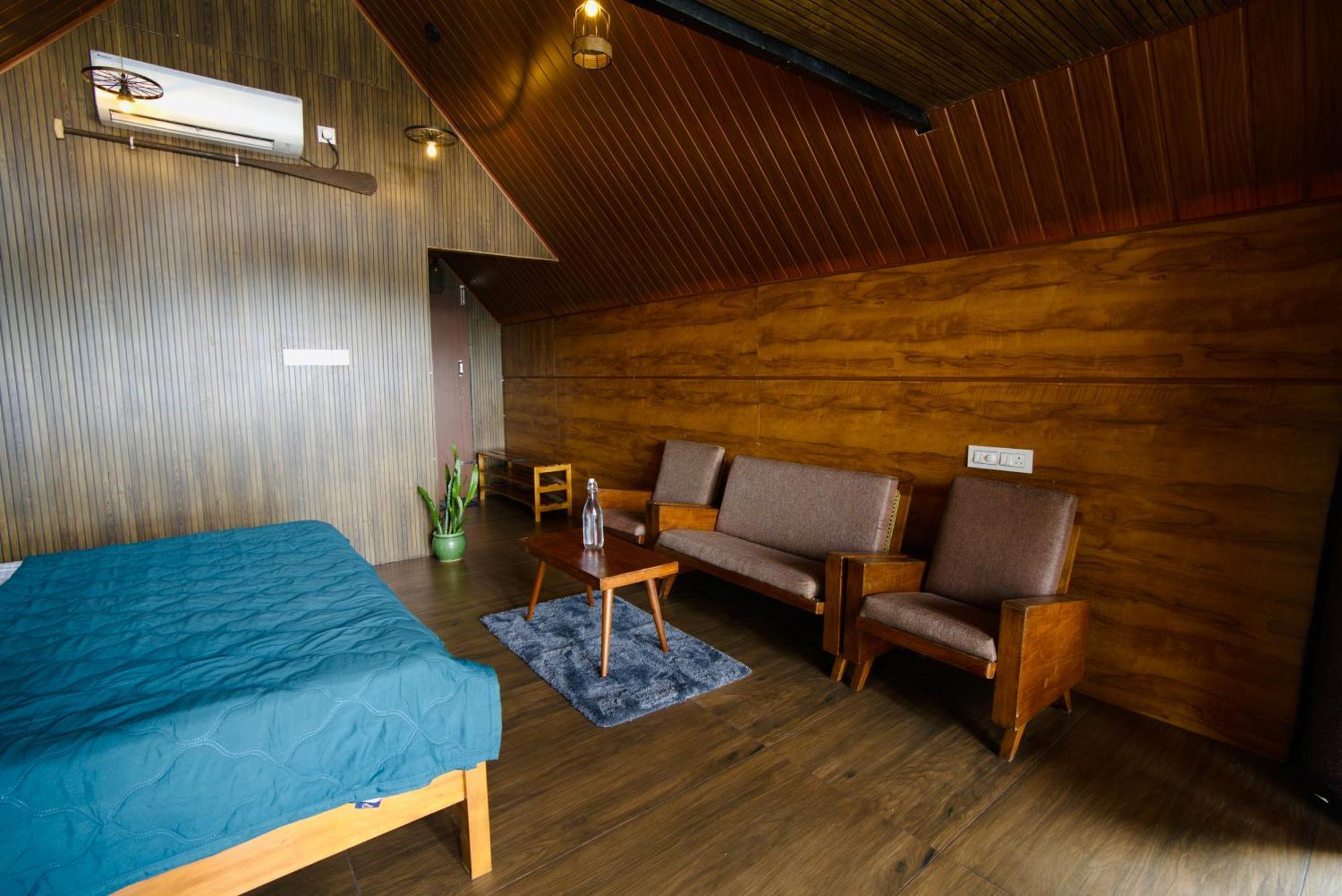 Tulsi Kayal Retreat Διαμέρισμα Champakulam Εξωτερικό φωτογραφία